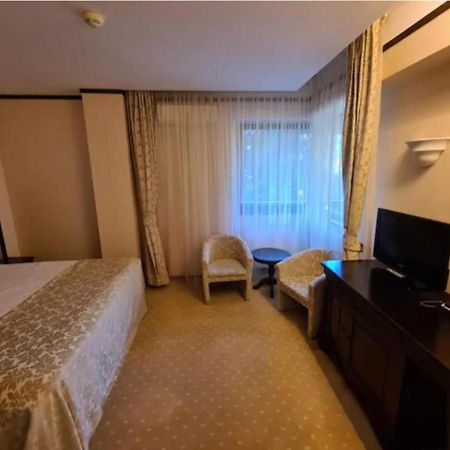 Alpin Aparthotel 2302 โปยานาบราซอฟ ภายนอก รูปภาพ